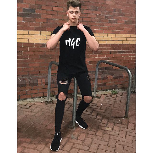 Unisex MGC Big Logo T-shirt