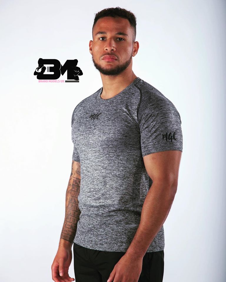 Men's Seamless T-shirt